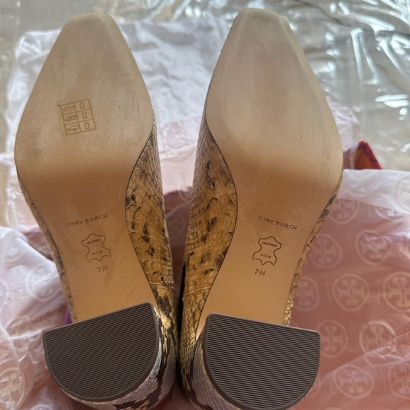 Banana Chelsea Boot 80MM - Picture 5 of 6